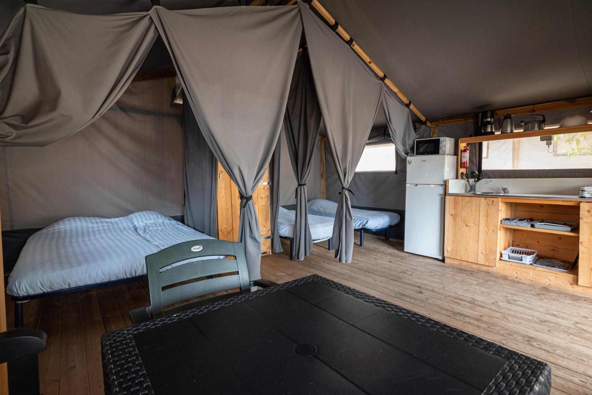 Camping RCN La Bastide en Ardèche Sampzon Habitación foto